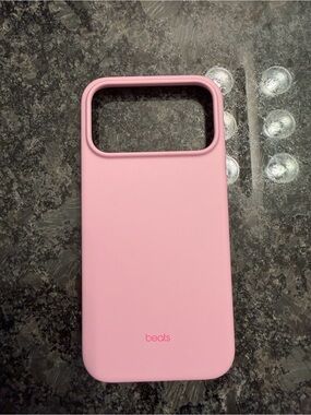 iphone 17 pro max beats pink case